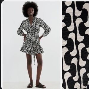 Zara mini dress “the Paula”